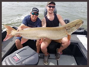 Fall Musky Fishing Green Bay, WI