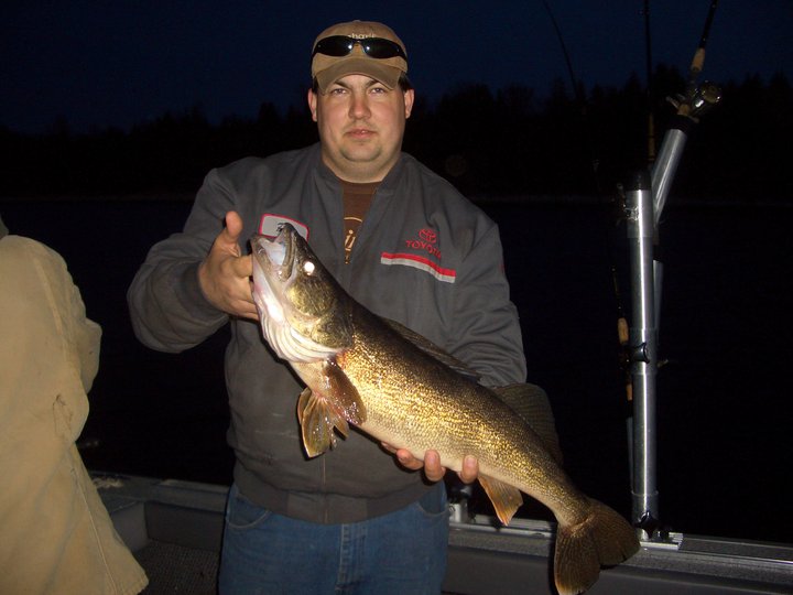 Green Bay Walleye Fishing Pictures Lake Michigan Salmon Pictures